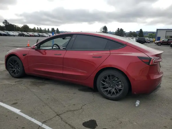 5YJ3E1EB4RF793476 2024 TESLA MODEL 3 - Image 2