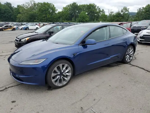 5YJ3E1EB4RF797866 2024 TESLA MODEL 3 - Image 1