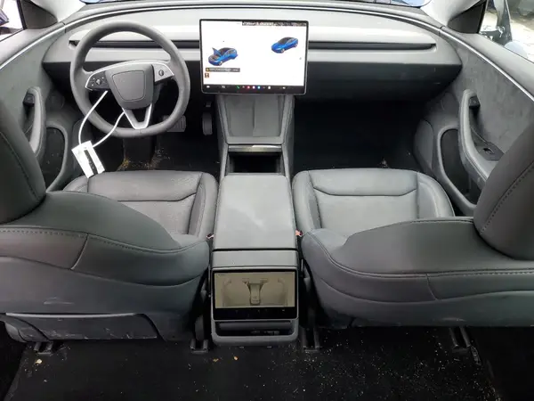5YJ3E1EB4RF797866 2024 TESLA MODEL 3 - Image 8