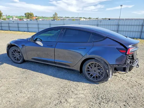 5YJ3E1EB4RF799200 2024 TESLA MODEL 3 - Image 2