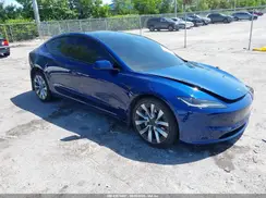 5YJ3E1EB4RF799570 2024 TESLA MODEL 3