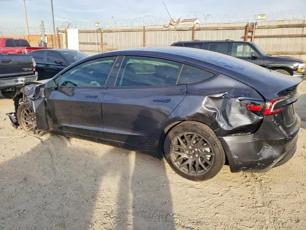 5YJ3E1EB4RF808462 2024 TESLA MODEL 3 - Image 2
