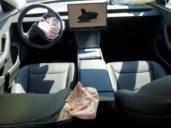5YJ3E1EB4RF813712 2024 TESLA MODEL 3 - Image 8