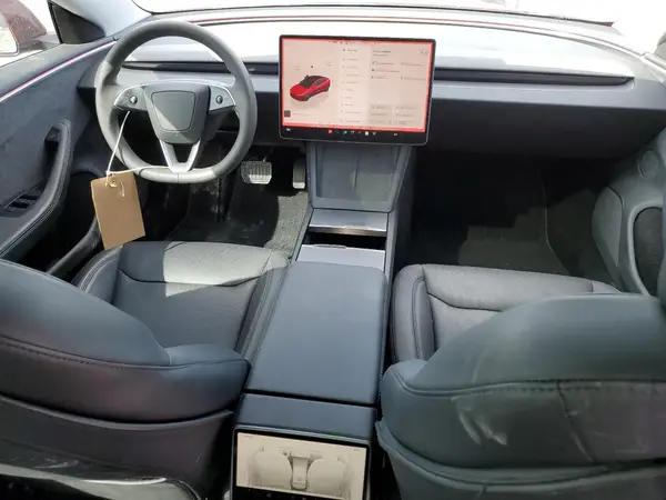 5YJ3E1EB4RF825214 2024 TESLA MODEL 3 - Image 8