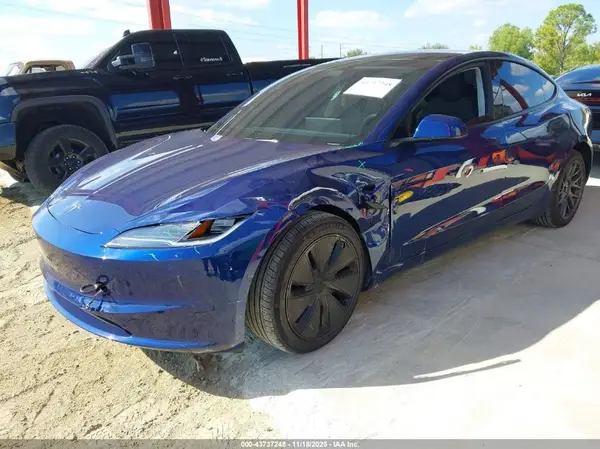 5YJ3E1EB4RF830476 2024 TESLA MODEL 3 - Image 2