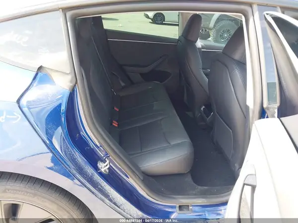5YJ3E1EB4RF833863 2024 TESLA MODEL 3 - Image 8