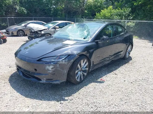5YJ3E1EB4RF834351 2024 TESLA MODEL 3 - Image 2