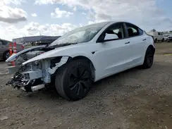 5YJ3E1EB4RF843339 2024 TESLA MODEL 3