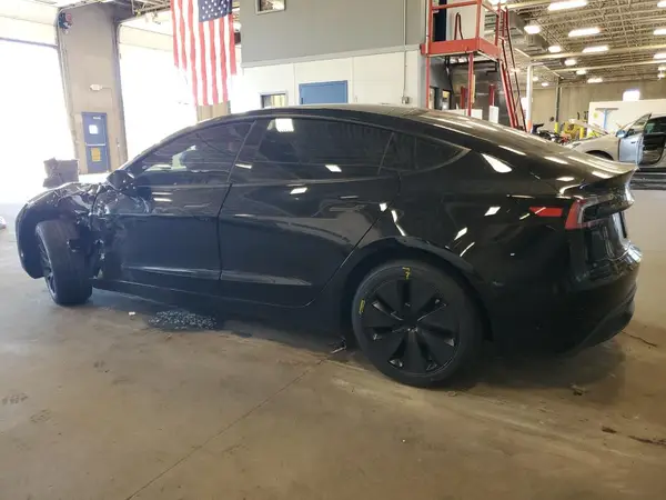 5YJ3E1EB4RF864787 2024 TESLA MODEL 3 - Image 2