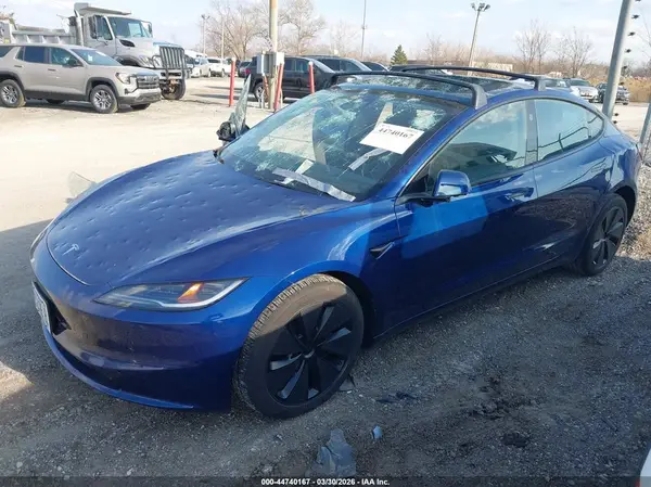 5YJ3E1EB4SF873771 2025 TESLA MODEL 3 - Image 2