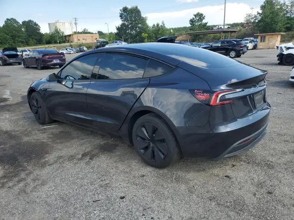 5YJ3E1EB4SF895754 2025 TESLA MODEL 3 - Image 2