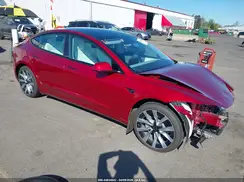 5YJ3E1EB4SF904386 2025 TESLA MODEL 3