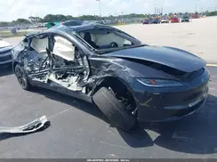 5YJ3E1EB4SF908258 2025 TESLA MODEL 3