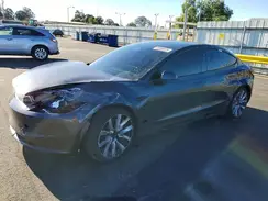 5YJ3E1EB4SF925979 2025 TESLA MODEL 3