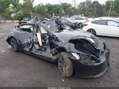 5YJ3E1EB4SF941504 2025 TESLA MODEL 3