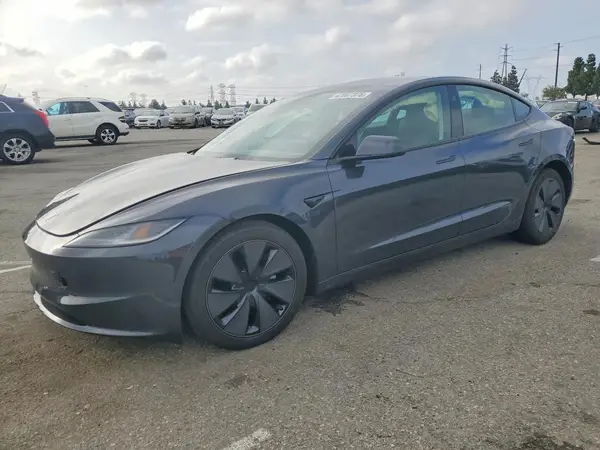 5YJ3E1EB4SF952003 2025 TESLA MODEL 3 - Image 1