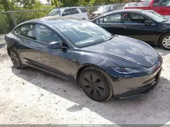 5YJ3E1EB4SF959890 2025 TESLA MODEL 3