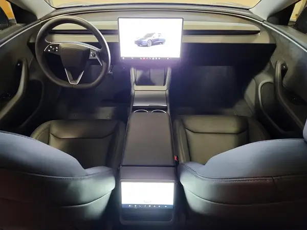 5YJ3E1EB4SF978827 2025 TESLA MODEL 3 - Image 8