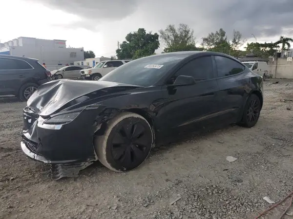 5YJ3E1EB4SF981937 2025 TESLA MODEL 3 - Image 1