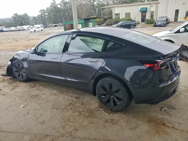 5YJ3E1EB4SF996616 2025 TESLA MODEL 3 - Image 2