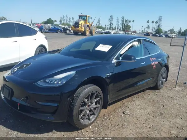 5YJ3E1EB5JF062995 2018 TESLA MODEL 3 - Image 2