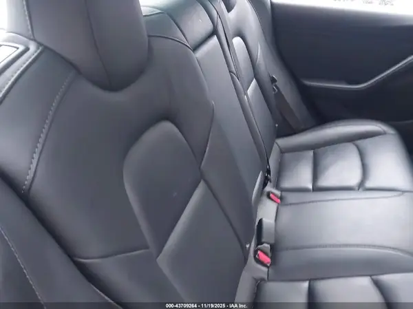 5YJ3E1EB5JF066013 2018 TESLA MODEL 3 - Image 8