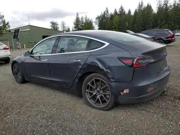 5YJ3E1EB5JF066674 2018 TESLA MODEL 3 - Image 2
