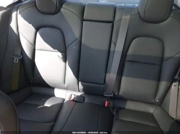 5YJ3E1EB5JF067193 2018 TESLA MODEL 3 - Image 8