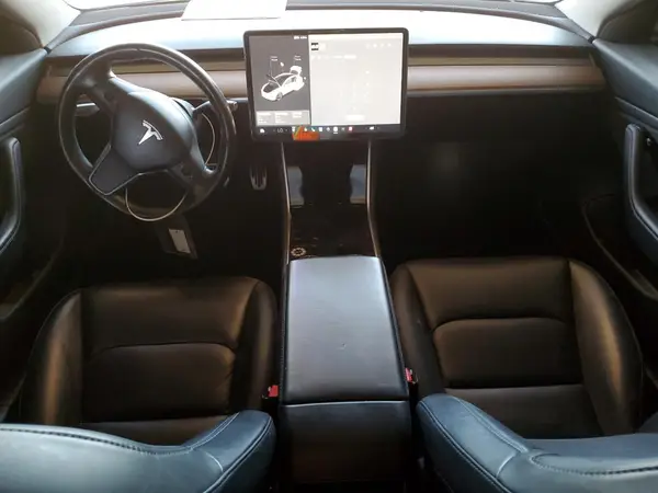 5YJ3E1EB5JF070689 2018 TESLA MODEL 3 - Image 8