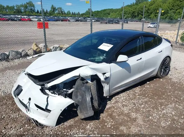 5YJ3E1EB5JF073866 2018 TESLA MODEL 3 - Image 2
