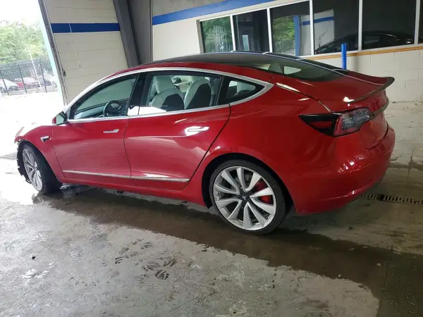 5YJ3E1EB5JF074760 2018 TESLA MODEL 3 - Image 2