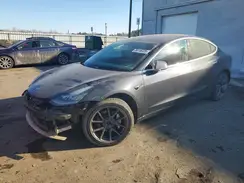 5YJ3E1EB5JF077223 2018 TESLA MODEL 3