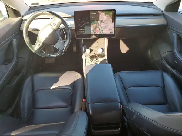 5YJ3E1EB5JF077223 2018 TESLA MODEL 3 - Image 8
