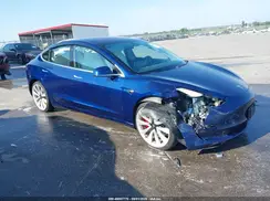 5YJ3E1EB5JF080722 2018 TESLA MODEL 3