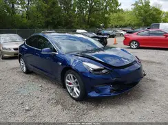5YJ3E1EB5JF080817 2018 TESLA MODEL 3