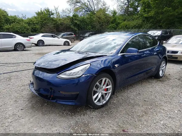 5YJ3E1EB5JF080817 2018 TESLA MODEL 3 - Image 2