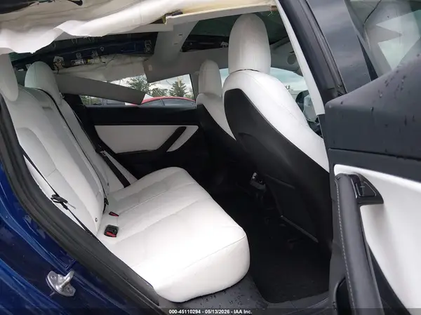5YJ3E1EB5JF080817 2018 TESLA MODEL 3 - Image 8