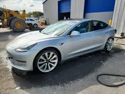 5YJ3E1EB5JF083393 2018 TESLA MODEL 3