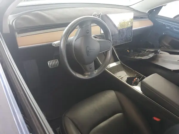 5YJ3E1EB5JF083894 2018 TESLA MODEL 3 - Image 8