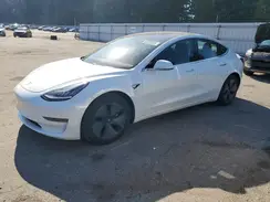 5YJ3E1EB5JF085404 2018 TESLA MODEL 3