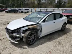 5YJ3E1EB5JF085810 2018 TESLA MODEL 3