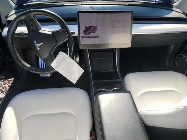 5YJ3E1EB5JF086147 2018 TESLA MODEL 3 - Image 8