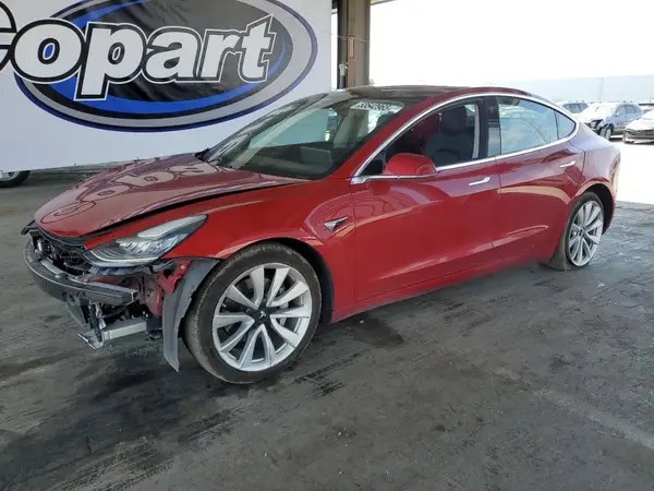 5YJ3E1EB5JF088125 2018 TESLA MODEL 3 - Image 1