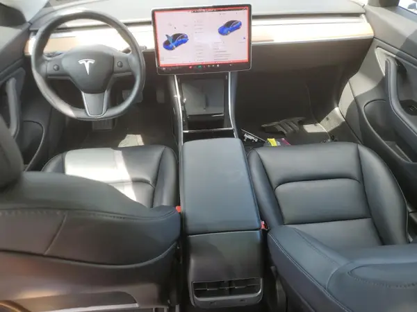 5YJ3E1EB5JF088397 2018 TESLA MODEL 3 - Image 8