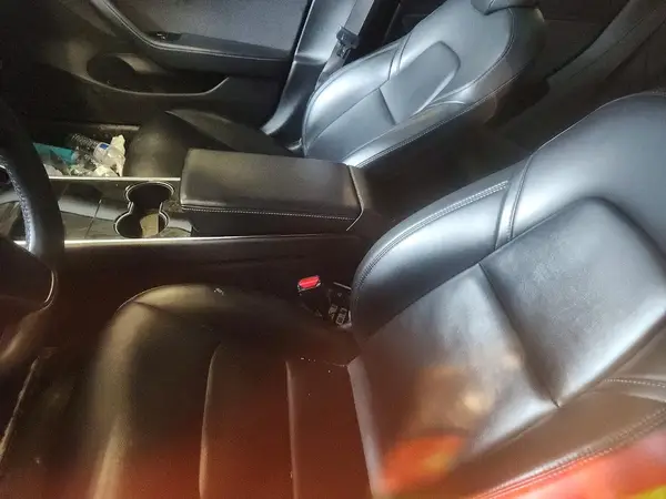 5YJ3E1EB5JF090652 2018 TESLA MODEL 3 - Image 8