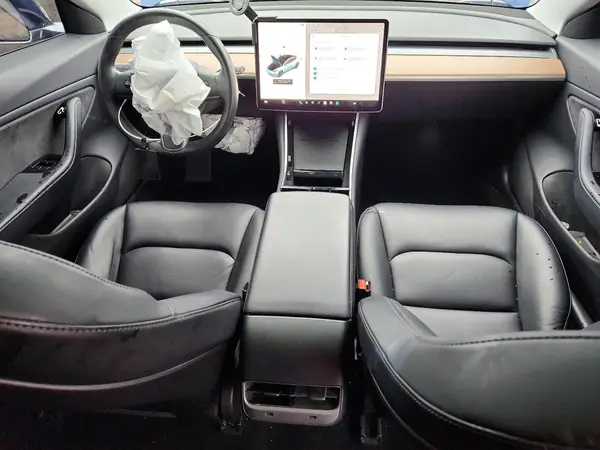 5YJ3E1EB5JF093745 2018 TESLA MODEL 3 - Image 8