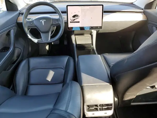 5YJ3E1EB5JF093860 2018 TESLA MODEL 3 - Image 8