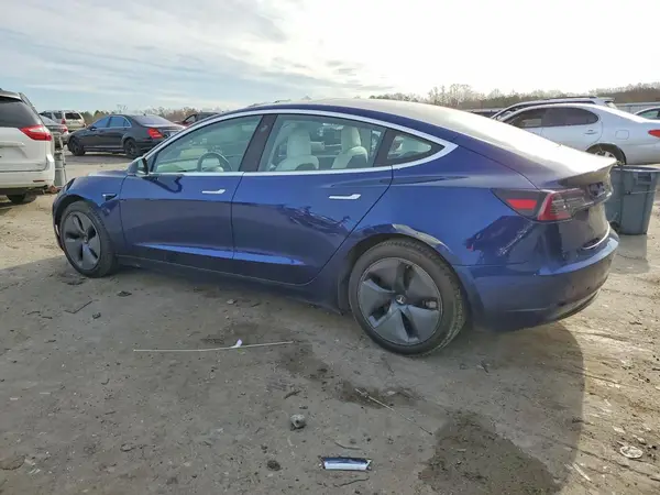 5YJ3E1EB5JF096502 2018 TESLA MODEL 3 - Image 2
