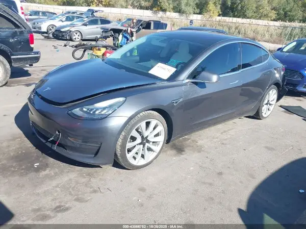 5YJ3E1EB5JF100421 2018 TESLA MODEL 3 - Image 2