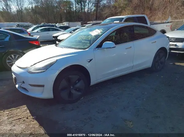 5YJ3E1EB5JF108633 2018 TESLA MODEL 3 - Image 2